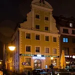 Rynek Sienny 1 *