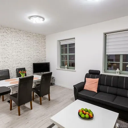 Rynek Sienny 1 Апартаменты