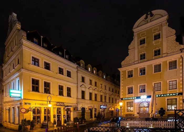 Rynek Sienny 1 Апартаменты *